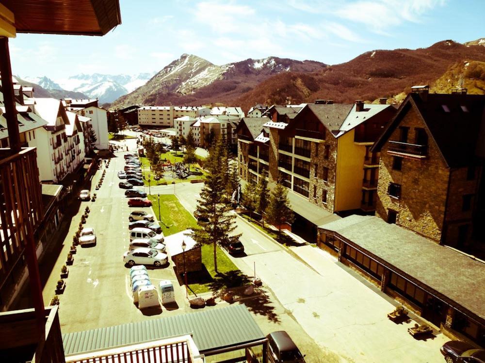 Apartamentos Formigal Eksteriør bilde